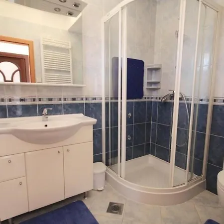 Fuer 4 Personen Ca 55 M In Novigrad, Adriakueste Kroatien Westkueste Von Istrien * Novigrad Istria